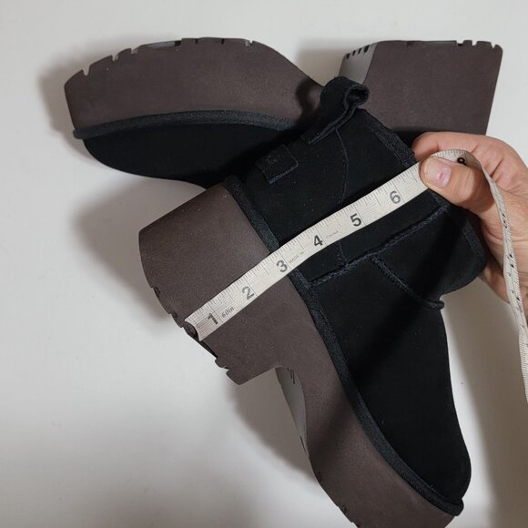 UGG Classic Ultra Mini New Heights Boots Womens 10 Fur Cozy Boho Whimsygoth - Picture 10 of 10